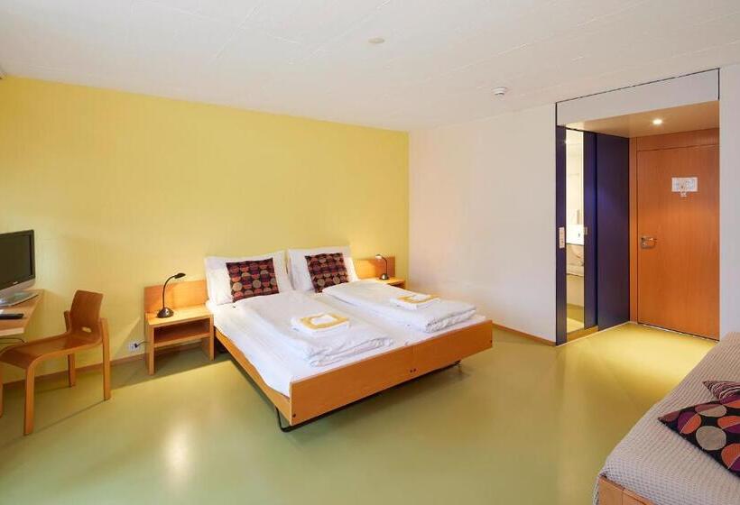 اتاق لوکس, Seminarhotel Romerohaus