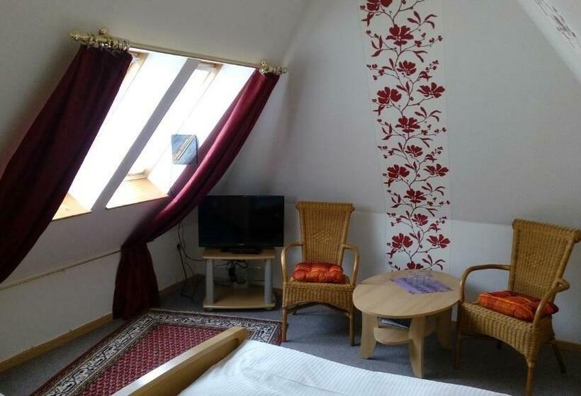 اتاق خانوادگی, Amselhof