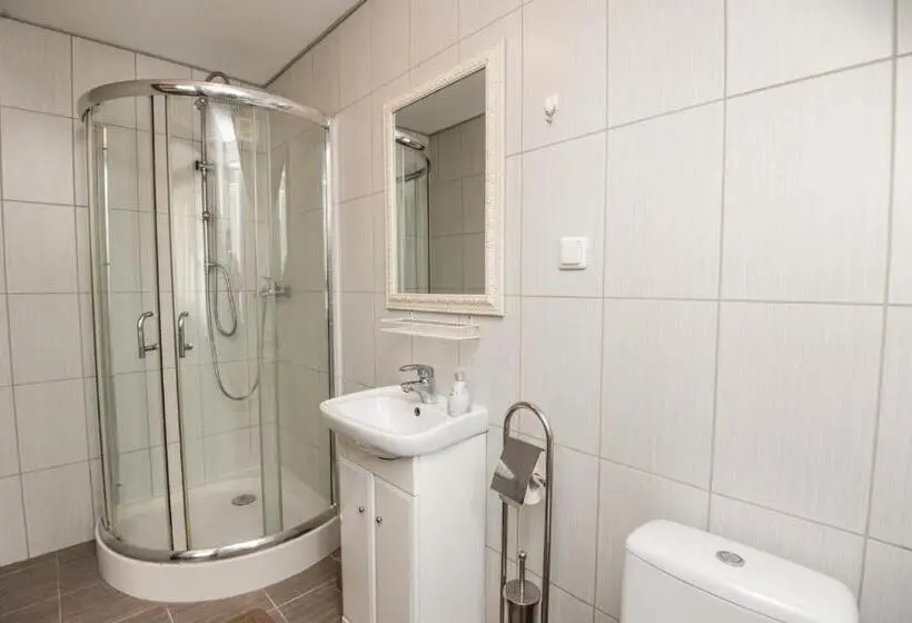 اتاق استاندارد, Columba Livia Guesthouse