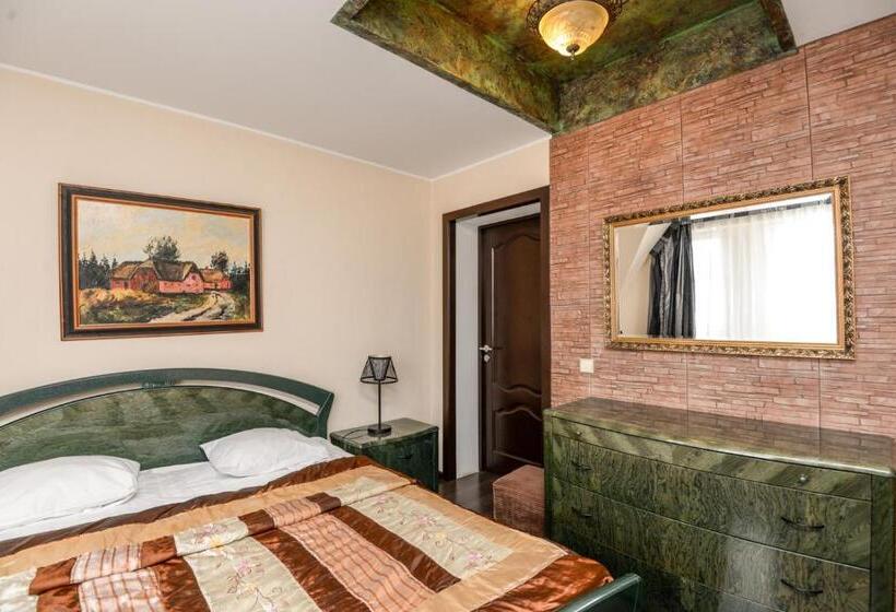 اتاق استاندارد, Columba Livia Guesthouse