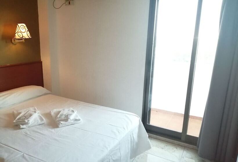 标准单人间, Hostal Jaime I