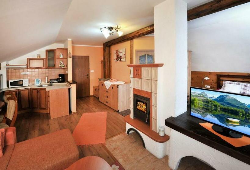 آپارتمان 1 خوابه با بالکن, Penzión Lampáš