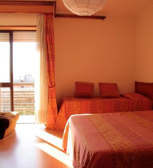 스탠다드 트리플 룸, Residencial Dom Manuel