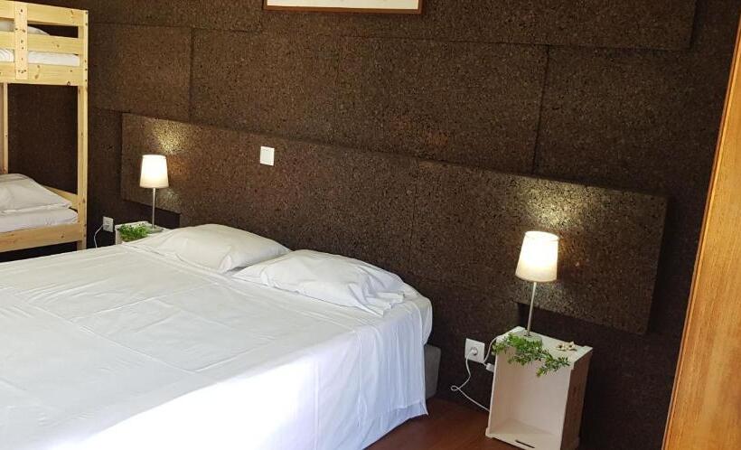 스탠다드 트리플 룸, Residencial Dom Manuel