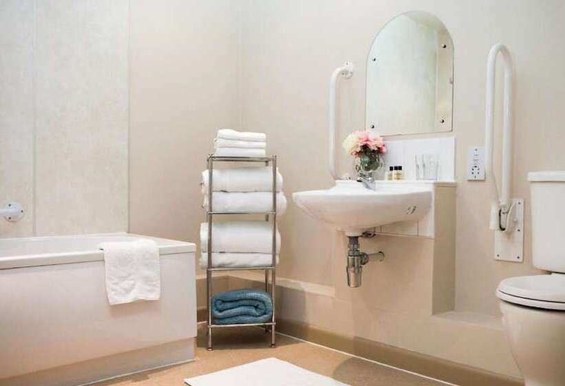 ファミリールーム, The Running Horse