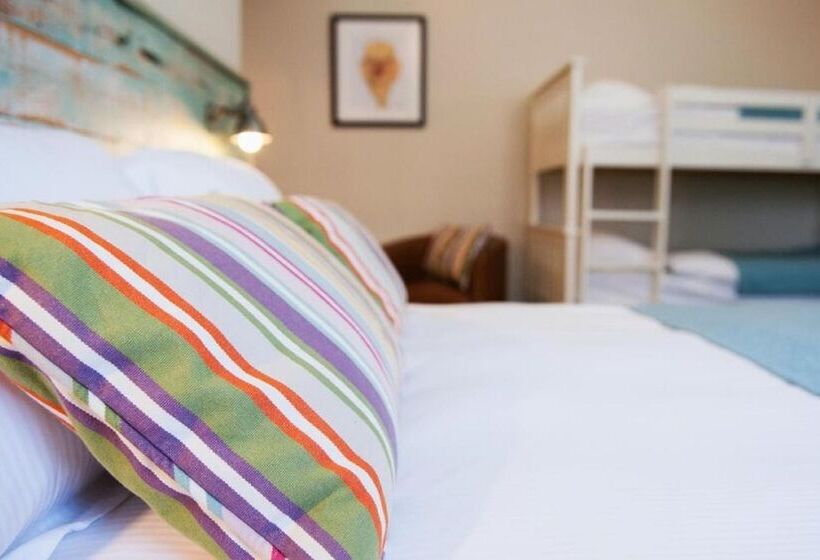 ファミリールーム, The Running Horse