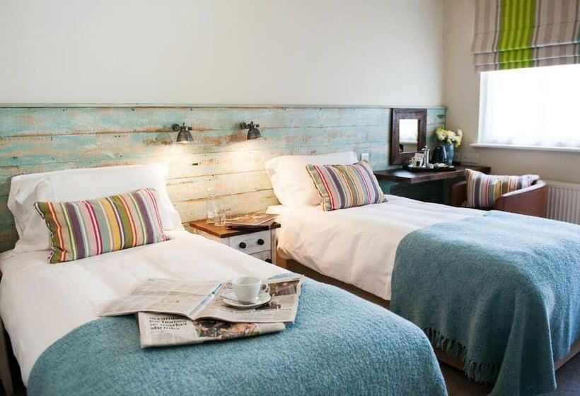 スタンダードルーム, The Running Horse