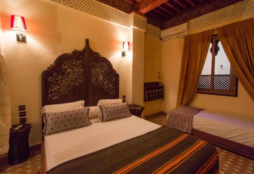 اتاق استاندارد سه نفره, Riad D Or Meknes