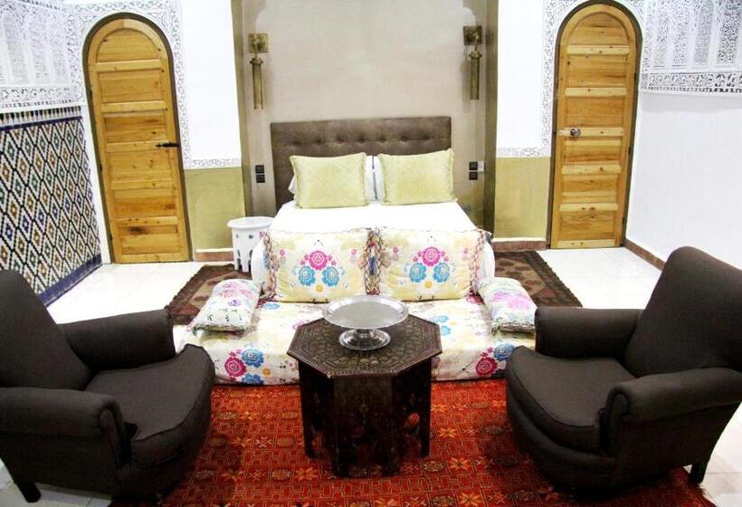 سوییت خانوادگی, Riad D Or Meknes