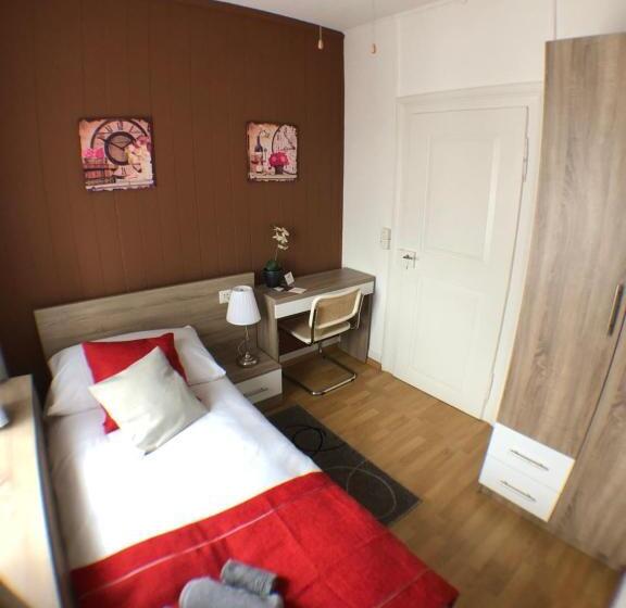 Апартаменты 3 Спальни, Gasthof Zur Saline