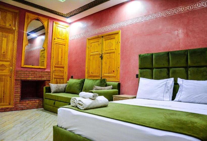 اتاق سوپریور, Chez Mamouchthka