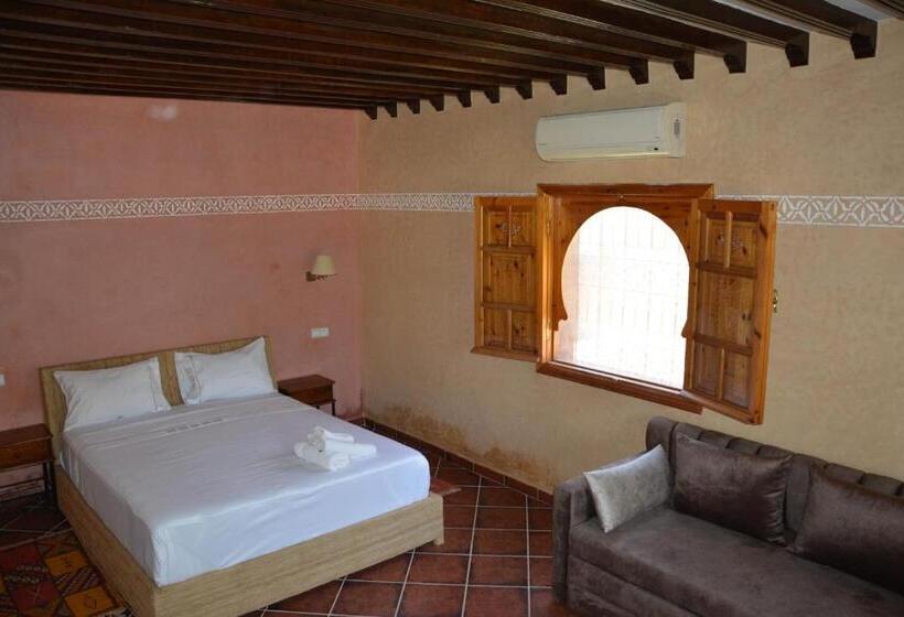 سوییت خانوادگی, Chez Mamouchthka