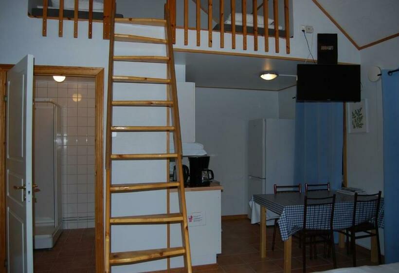 בקתה, Mellbystrand Vandrarhem & Stugor Solstickan