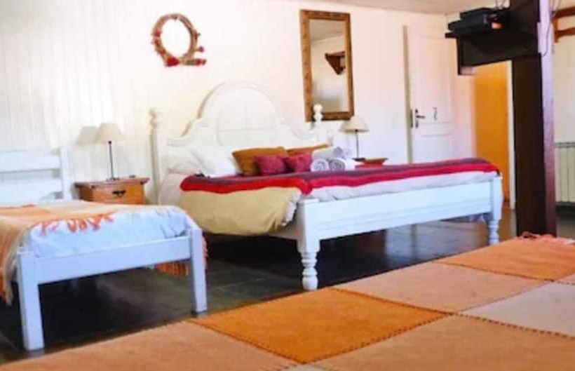 Семейный Номер, Aardvark Inn Pousada