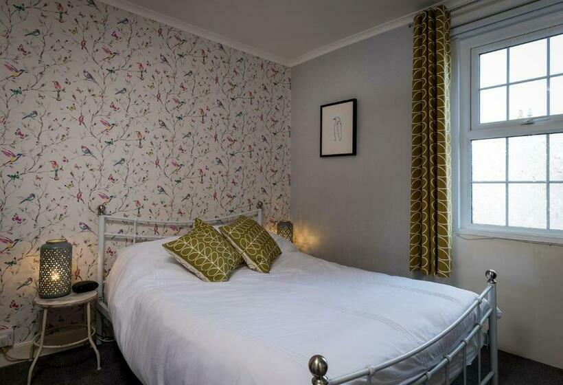 Номер Стандарт, Channel View Guest House