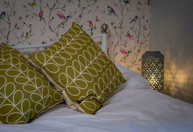 Номер Стандарт, Channel View Guest House