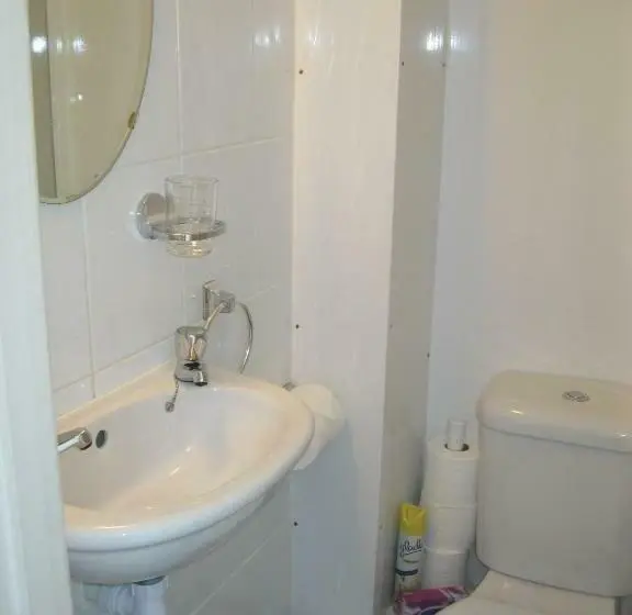 オーシャンビューのスタンダードシングルルーム, Channel View Guest House