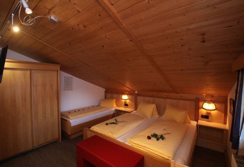 3 Szobás Apartman, Gästehaus Alpina