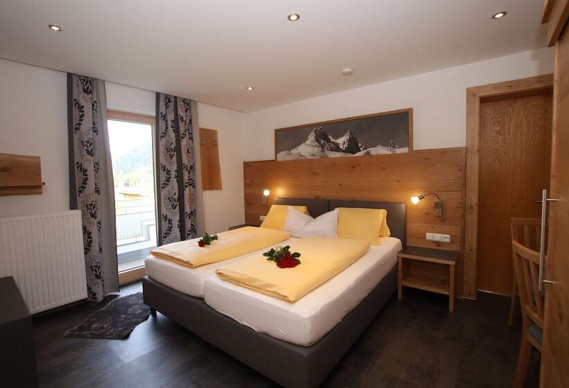 Apartament 2 Dormitoare, Gästehaus Alpina