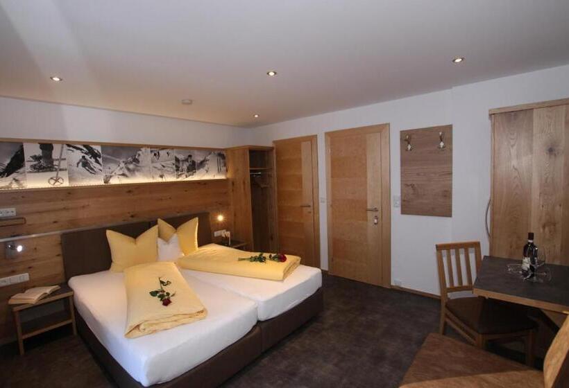 2 Szobás Apartman, Gästehaus Alpina