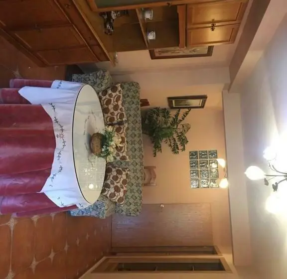 ４ベッドルームハウス, Hostal El Sevillano