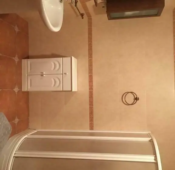 ３ベッドルームハウス, Hostal El Sevillano