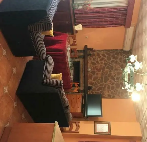 ３ベッドルームハウス, Hostal El Sevillano