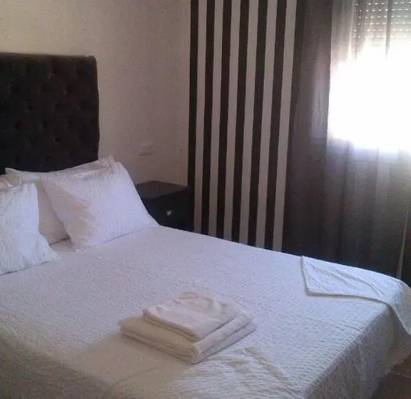 スタンダードルーム, Hostal Sabana