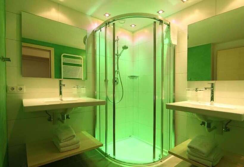 带2个卧室的公寓, Die Dorfvilla