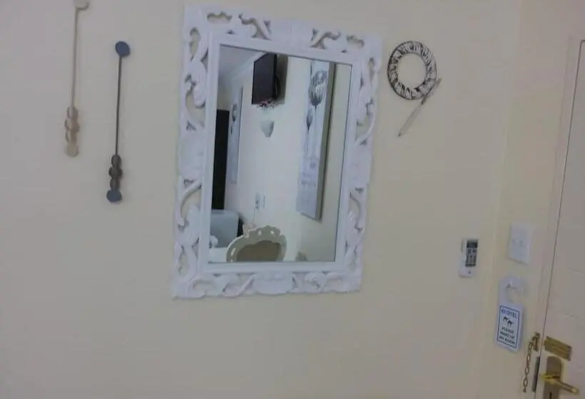 Deluxe Suite King Bed, Ecotel Or Tambo Airport