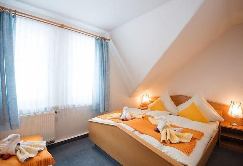 شقة غرفة واحدة, Gasthaus Kobär