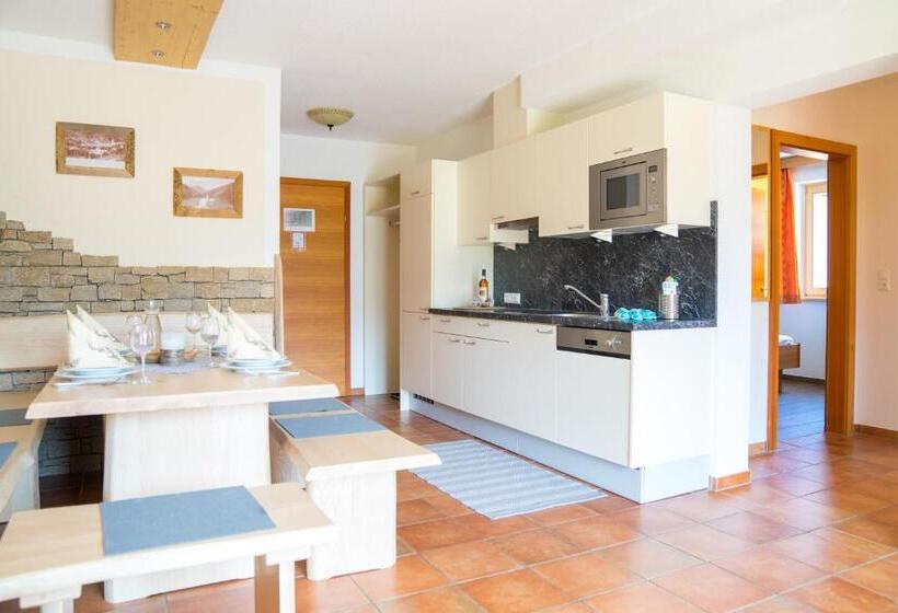 침실 2개 아파트, Gut Sonnbichl