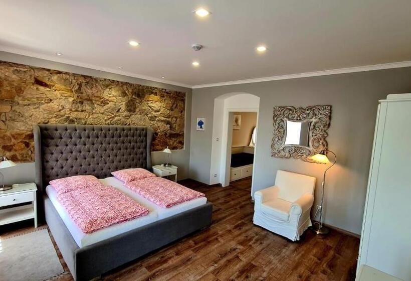 스탠다드 트리플 룸 가든 전망, Penzion Valkoun Lilienfeld