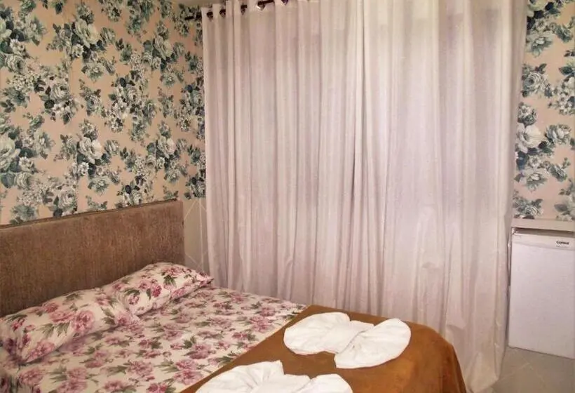 スタンダードトリプルルーム, Pousada Convento Da Penha