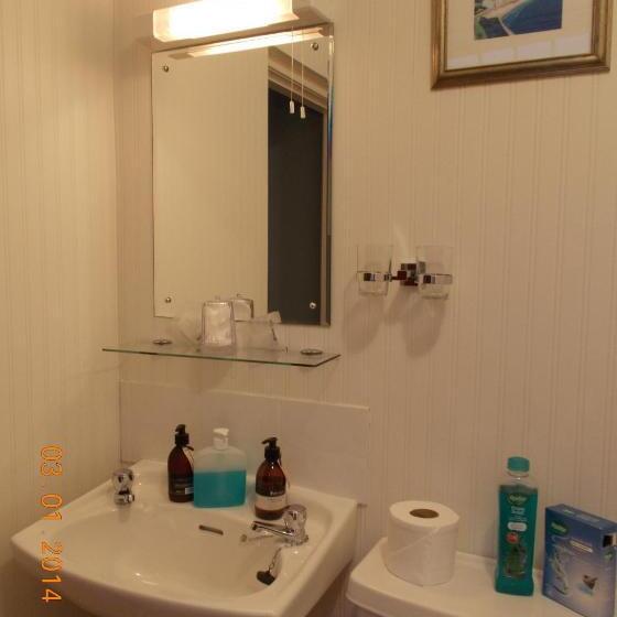 غرفة قياسية فردية, Tigh Na Cheo