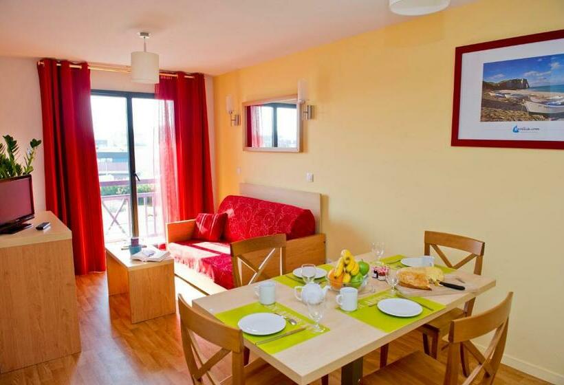 דירת שלושה חדרים, Résidence Goélia Belle Epoque