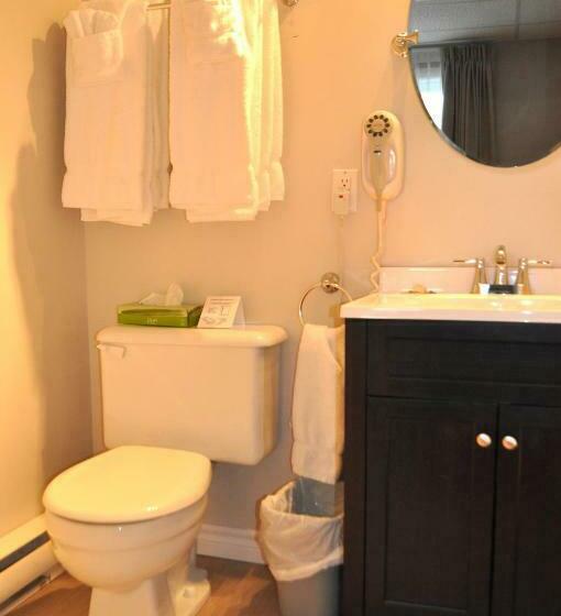 חדר סטנדרט שתי מיטות זוגיות, Auberge Du Marchand