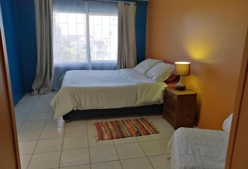 اتاق استاندارد چهار تخته, Hostal Maison De La Mer