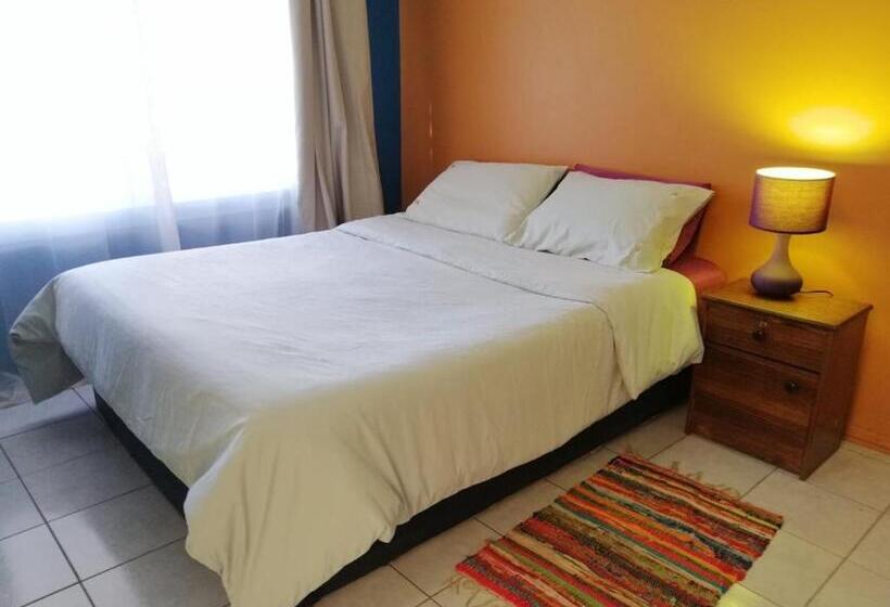 اتاق استاندارد چهار تخته, Hostal Maison De La Mer