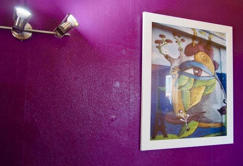 اتاق استاندارد یک نفره, Hostal Maison De La Mer