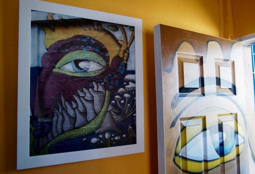 اتاق استاندارد یک نفره, Hostal Maison De La Mer