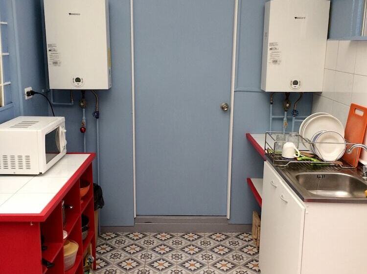 اتاق استاندارد یک نفره, Hostal Maison De La Mer