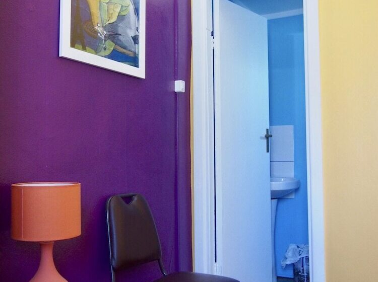 اتاق استاندارد یک نفره, Hostal Maison De La Mer