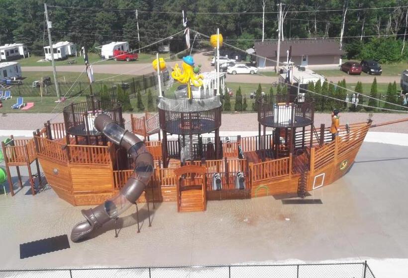 غرفة ديلوكس, Marco Polo Inn