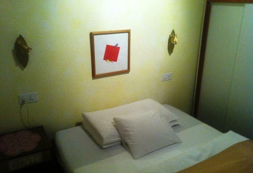 חדר סטנדרט יחיד, Ristorante Stazione