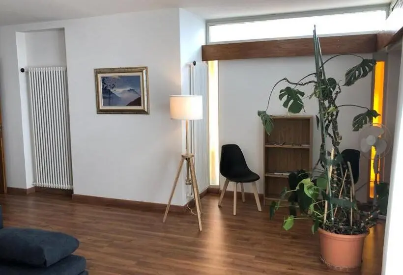 １ベッドルームアパートメント, Ristorante Stazione