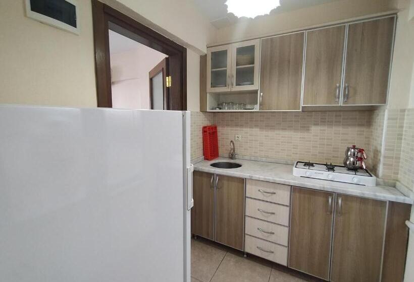 Четырехместный Номер Стандарт, Berk Apart