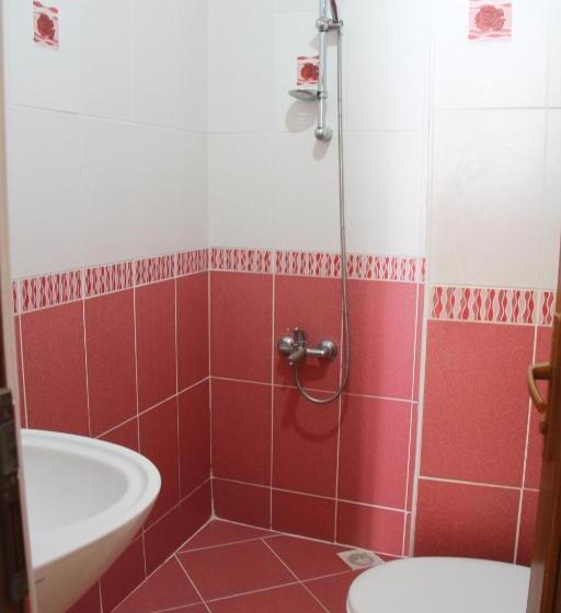 استودیوی استاندارد, Berk Apart