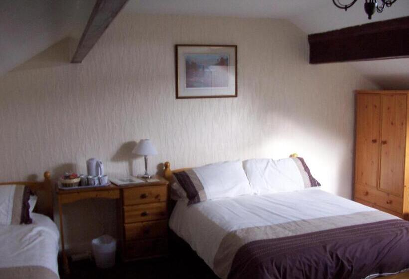 Quarto Familiar, Denecrest Guest House