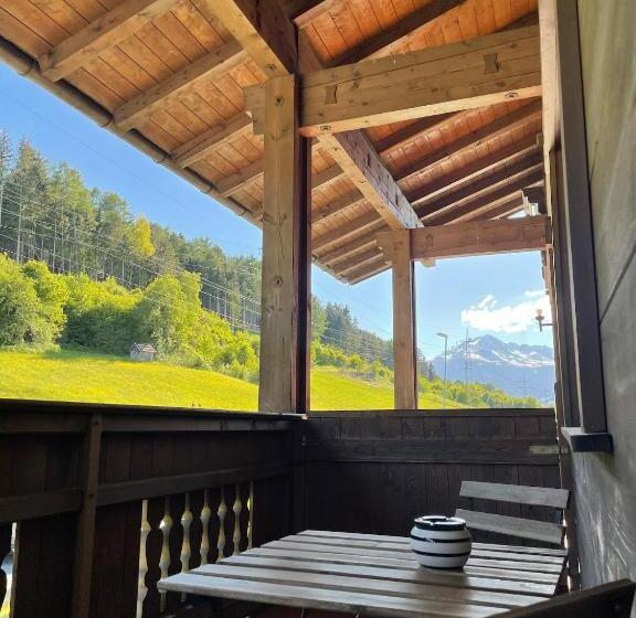 带1个卧室的带阳台的公寓, Gruberwirt Apartments